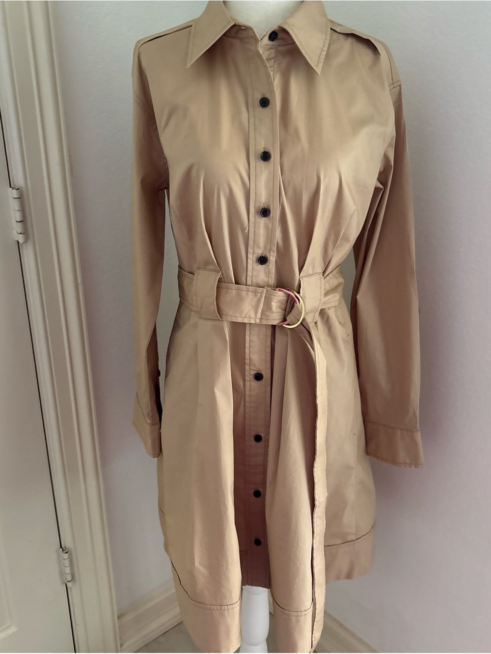 Ann Taylor Beige Long Sleeve Belted Shirt Dress NWT khaki safari size 4
